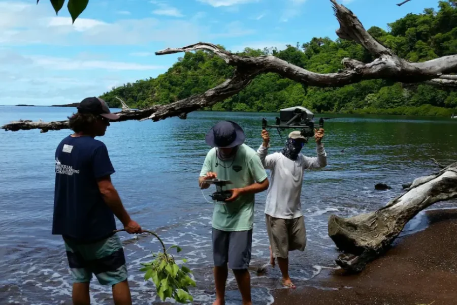 Ringgold Isles Spearfishing & Fijian HomeStay Adventure
