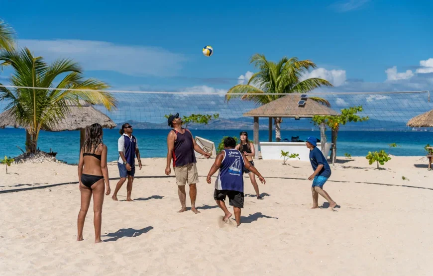 Whale’s Tale Cruises Fiji (Denarau Island)