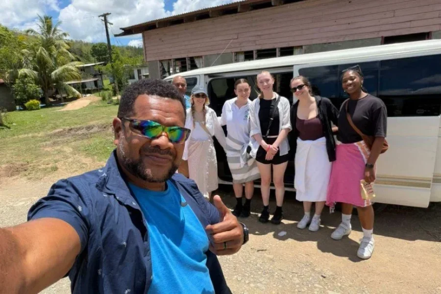 Nadi Airport to Mercure Hotel Nadi