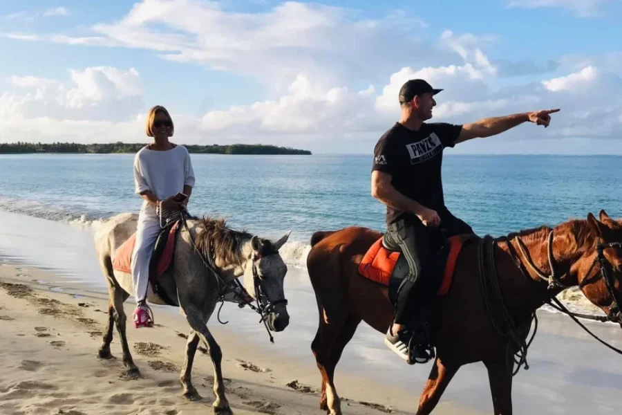 Natadola Beach Horse Riding